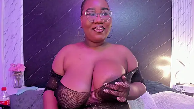 Darnellqueen online show from 11/15/25, 04:54