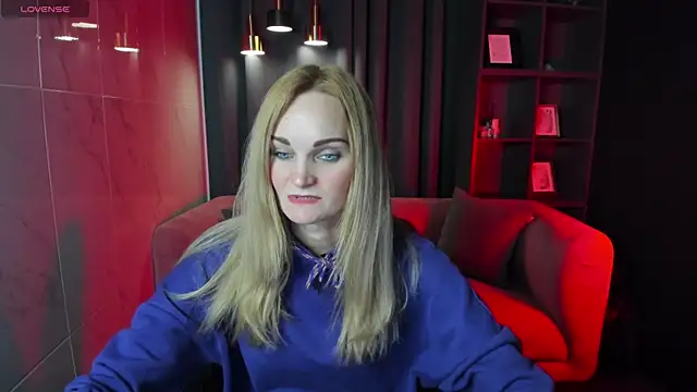 SaraSubtlety online show from 09/30/25, 01:27