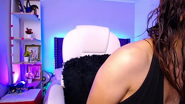 Miley Walker1 online show from 01/25/25, 11:44