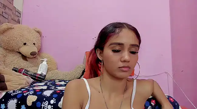 MarianaManzur online show from 01/03/25, 11:01