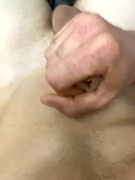 Snapshot of Pascutt chatting on 09/17/25, 09:05 Pascutt online show from 09/17/25, 09:05