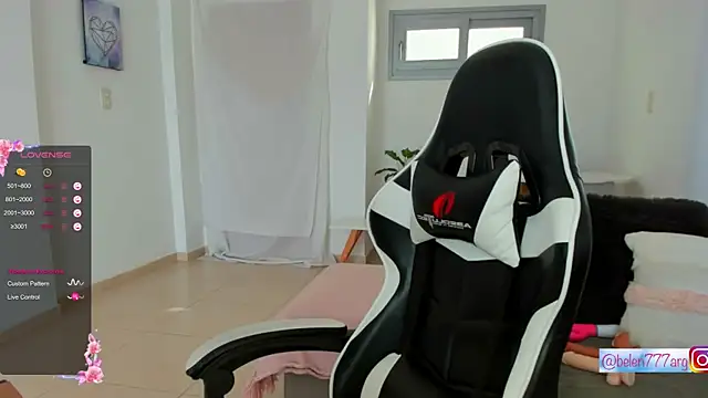 Snapshot of belu_arg chatting on 12/14/25, 08:02 belu arg online show from 12/14/25, 08:02