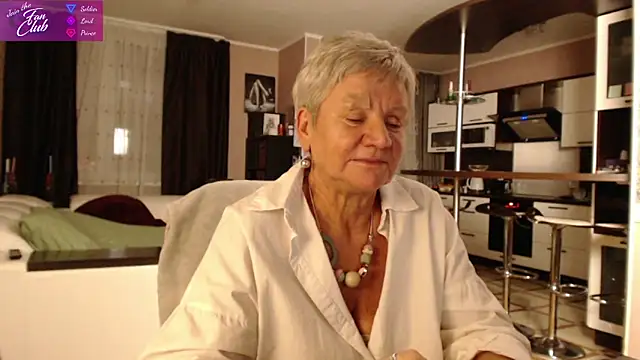 Snapshot of roxana_brooks chatting on 12/11/24, 05:59 roxana brooks online show from 12/11/24, 05:59
