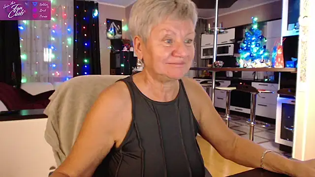 Snapshot of roxana_brooks chatting on 12/31/24, 06:13 roxana brooks online show from 12/31/24, 06:13