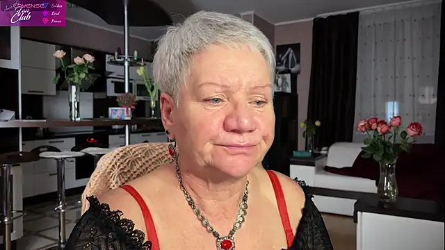 Snapshot of roxana_brooks chatting on 02/18/25, 05:53 roxana brooks online show from 02/18/25, 05:53