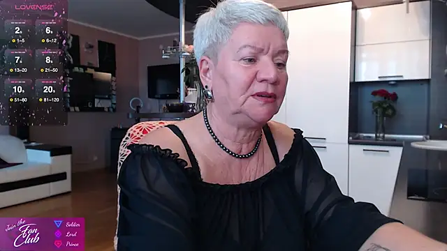 Snapshot of roxana_brooks chatting on 10/07/25, 02:36 roxana brooks online show from 10/07/25, 02:36