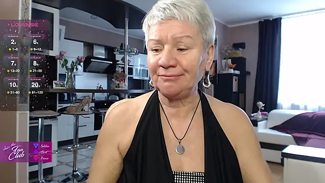 roxana brooks online show from 11/22/25, 09:52