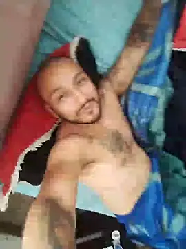 Snapshot of KenllyH chatting on 12/01/24, 07:14 KenllyH online show from 12/01/24, 07:14