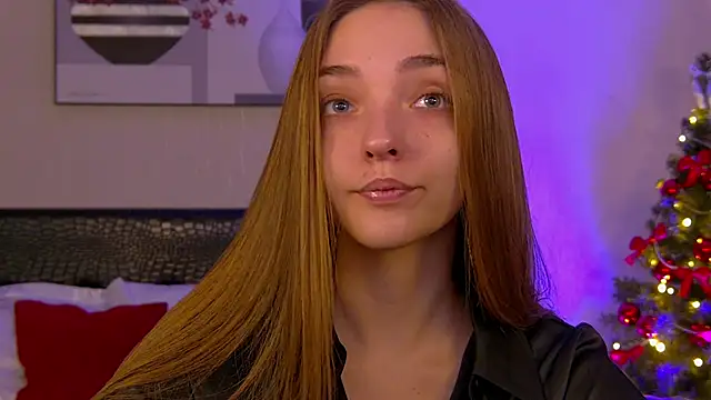 VirginieCruz online show from 12/05/25, 05:27