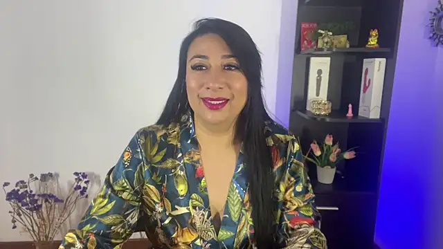 Karina Yang online show from 07/25/26, 12:47