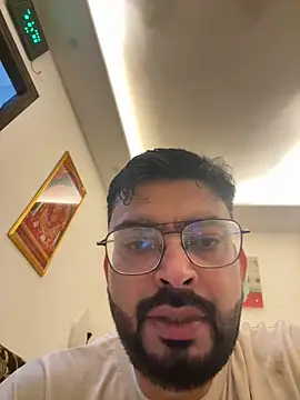 Snapshot of hot_rajat chatting on 06/10/26, 02:38 hot rajat online show from 06/10/26, 02:38