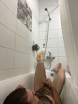 Snapshot of SexSanich chatting on 09/24/25, 11:19 SexSanich online show from 09/24/25, 11:19