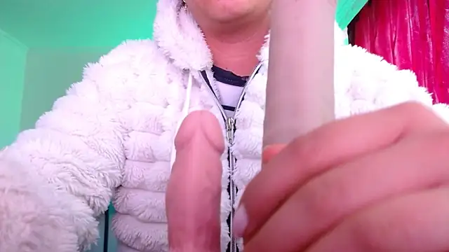 VALERY MEER online show from 04/28/26, 11:59