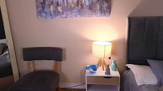 MiaFranklyn online show from 02/11/25, 01:31