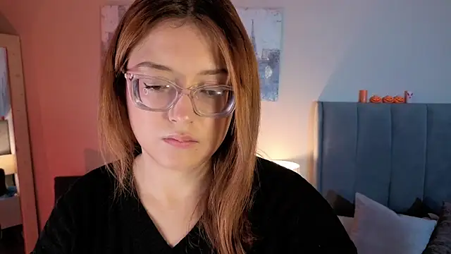 MiaFranklyn online show from 10/15/25, 01:11