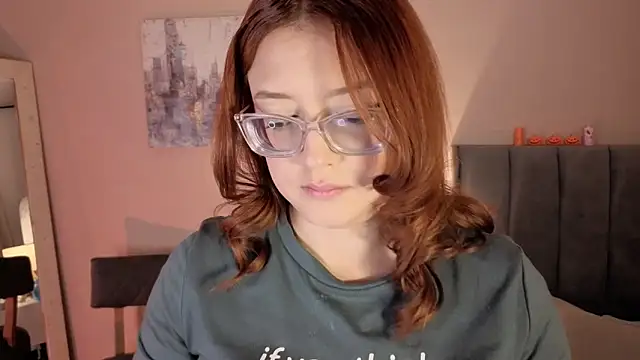 MiaFranklyn online show from 10/23/25, 02:27