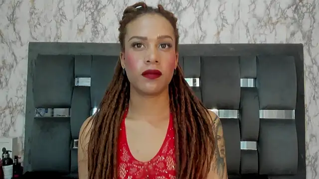 Nicolette russo online show from 01/10/25, 02:57