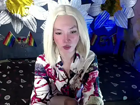 Rhianna wilson online show from 07/12/26, 09:11