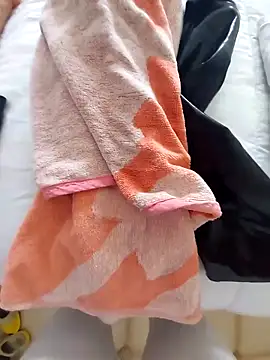 Snapshot of SARAHARD chatting on 02/27/25, 09:22 SARAHARD online show from 02/27/25, 09:22