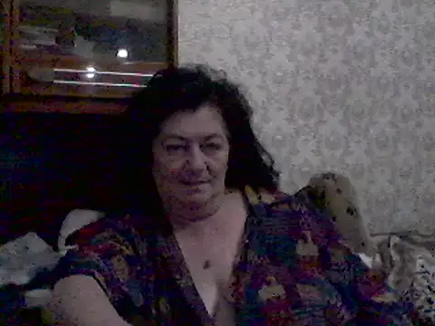GypsiQueen2 online show from 02/04/25, 08:38