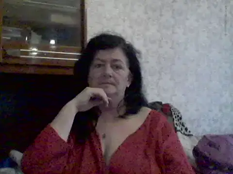 GypsiQueen2 online show from 02/10/25, 02:37