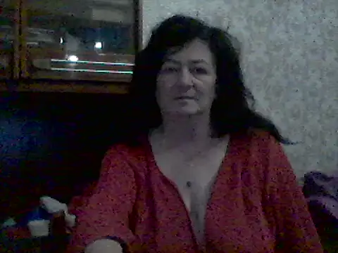 GypsiQueen2 online show from 02/11/25, 04:13