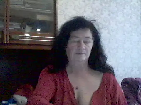 GypsiQueen2 online show from 02/15/25, 01:16