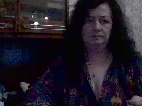 GypsiQueen2 online show from 03/03/25, 10:10