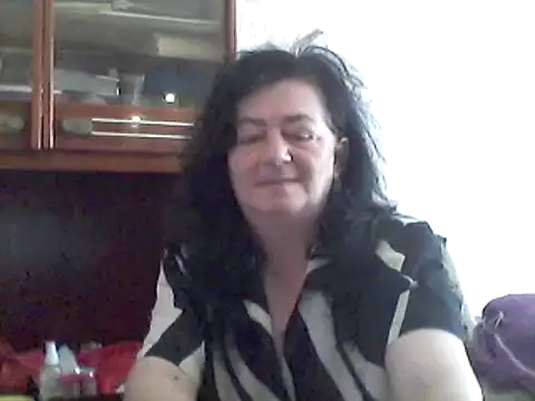 GypsiQueen2 online show from 03/09/25, 11:58