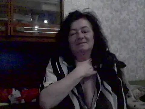 GypsiQueen2 online show from 03/09/25, 05:17