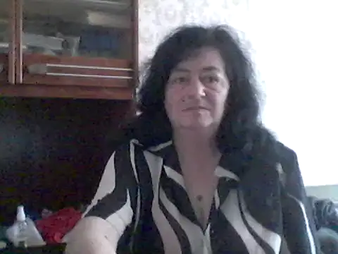 GypsiQueen2 online show from 03/12/25, 11:20