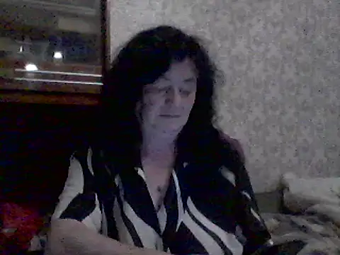 GypsiQueen2 online show from 03/17/25, 05:05