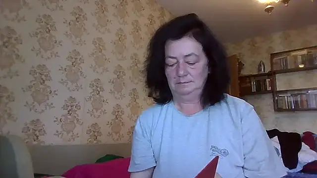 GypsiQueen2 online show from 07/09/26, 09:35