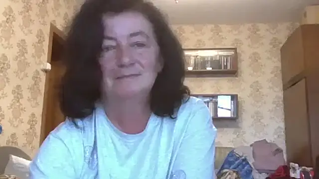 GypsiQueen2 online show from 07/14/26, 07:02
