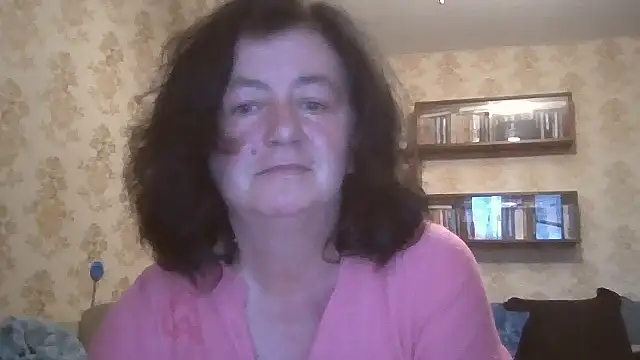 GypsiQueen2 online show from 07/27/26, 04:03