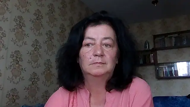 GypsiQueen2 online show from 07/28/26, 11:39