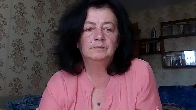 GypsiQueen2 online show from 07/28/26, 02:13