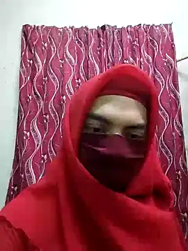 ElisyaHijabDoll online show from 12/01/25, 07:19