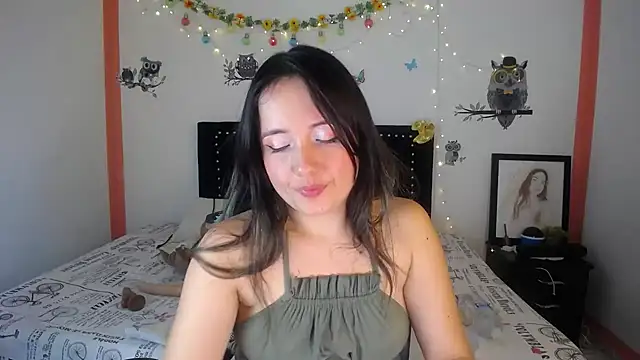 naughty girl 4u online show from 12/23/24, 06:37