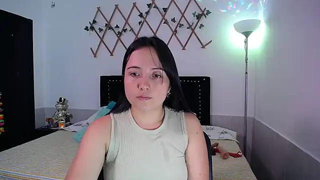 naughty girl 4u online show from 11/23/25, 03:23