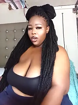 Snapshot of Aaaliyah445 chatting on 11/15/25, 09:17 Aaaliyah445 online show from 11/15/25, 09:17