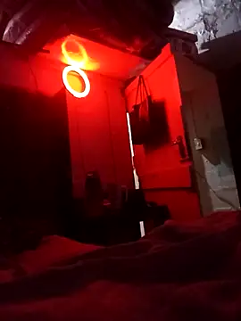 Snapshot of Aaaliyah445 chatting on 11/20/25, 06:51 Aaaliyah445 online show from 11/20/25, 06:51