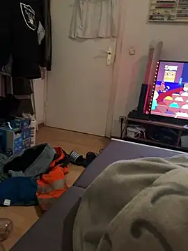 David19932908 online show from 12/09/24, 08:23