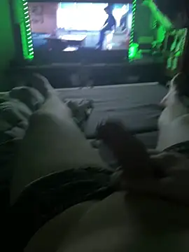 David19932908 online show from 01/05/25, 09:57