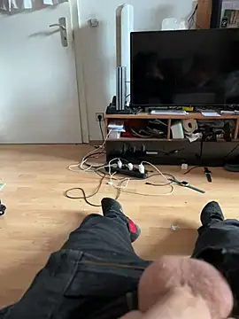 David19932908 online show from 01/13/25, 02:32