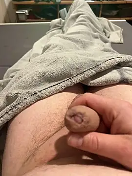 David19932908 online show from 03/03/25, 08:32