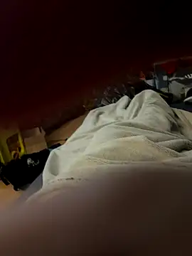 David19932908 online show from 10/06/25, 07:44