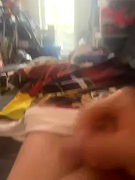 David19932908 online show from 10/19/25, 08:26