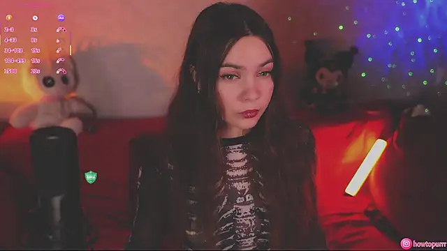 Snapshot of How2Meow chatting on 11/03/25, 04:52 How2Meow online show from 11/03/25, 04:52