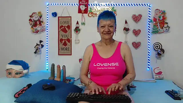 loquitaqueen011 online show from 12/21/24, 07:38